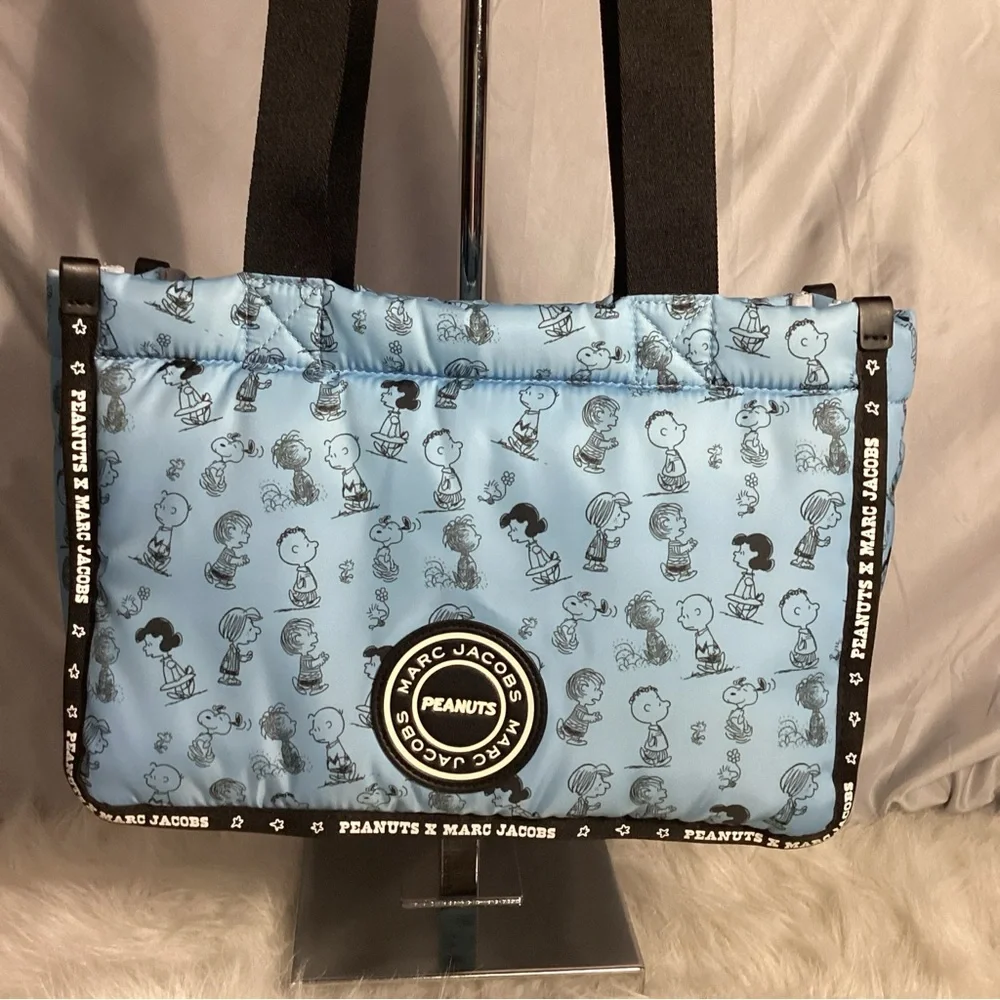Marc Jacob’s x Peanuts Snoopy Character Printed Blue Nylon Puffy Tote NWOT - Picture 7 of 14